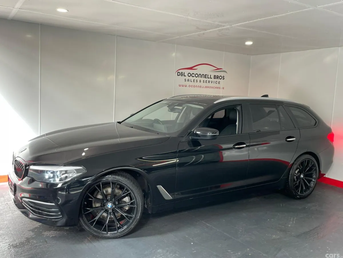 BMW 5-Series Estate, Diesel, 2018, Black