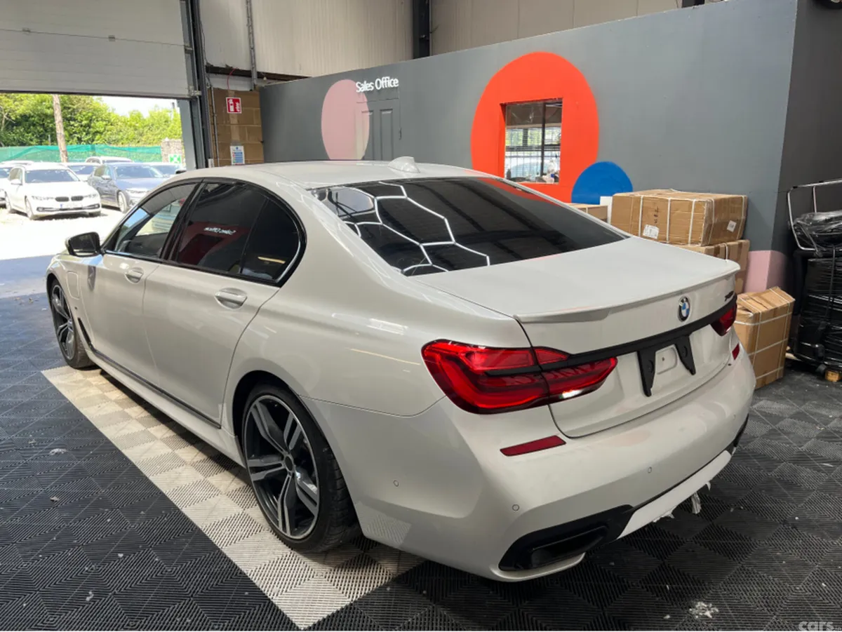 BMW 7-Series Saloon, Petrol Plug-in Hybrid, 2016, White