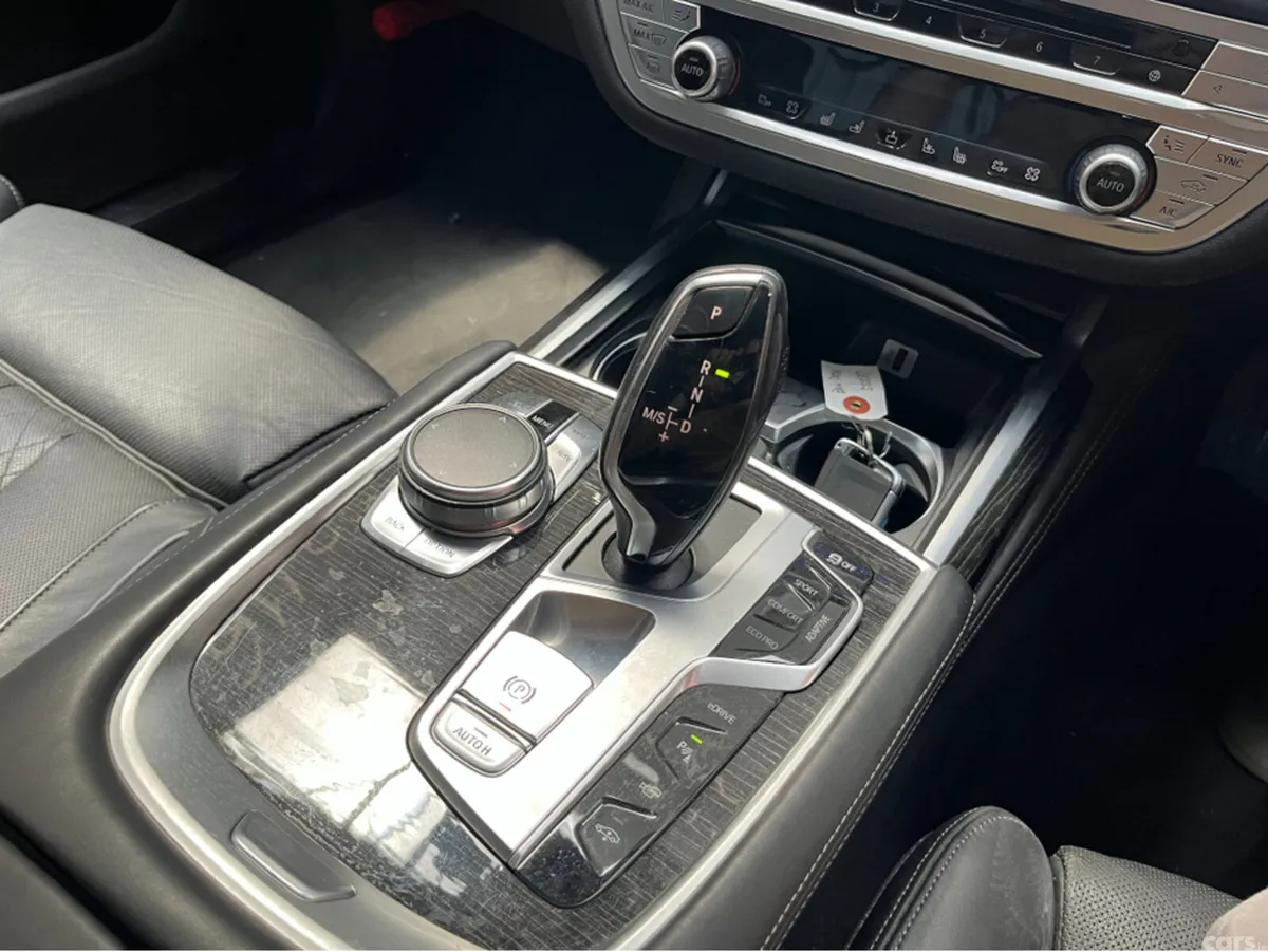 BMW 7-Series Saloon, Petrol Plug-in Hybrid, 2016, White
