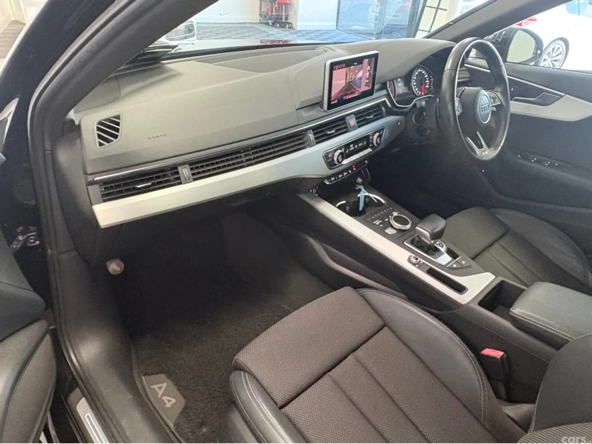 Audi A4 Saloon, Petrol, 2017, Black