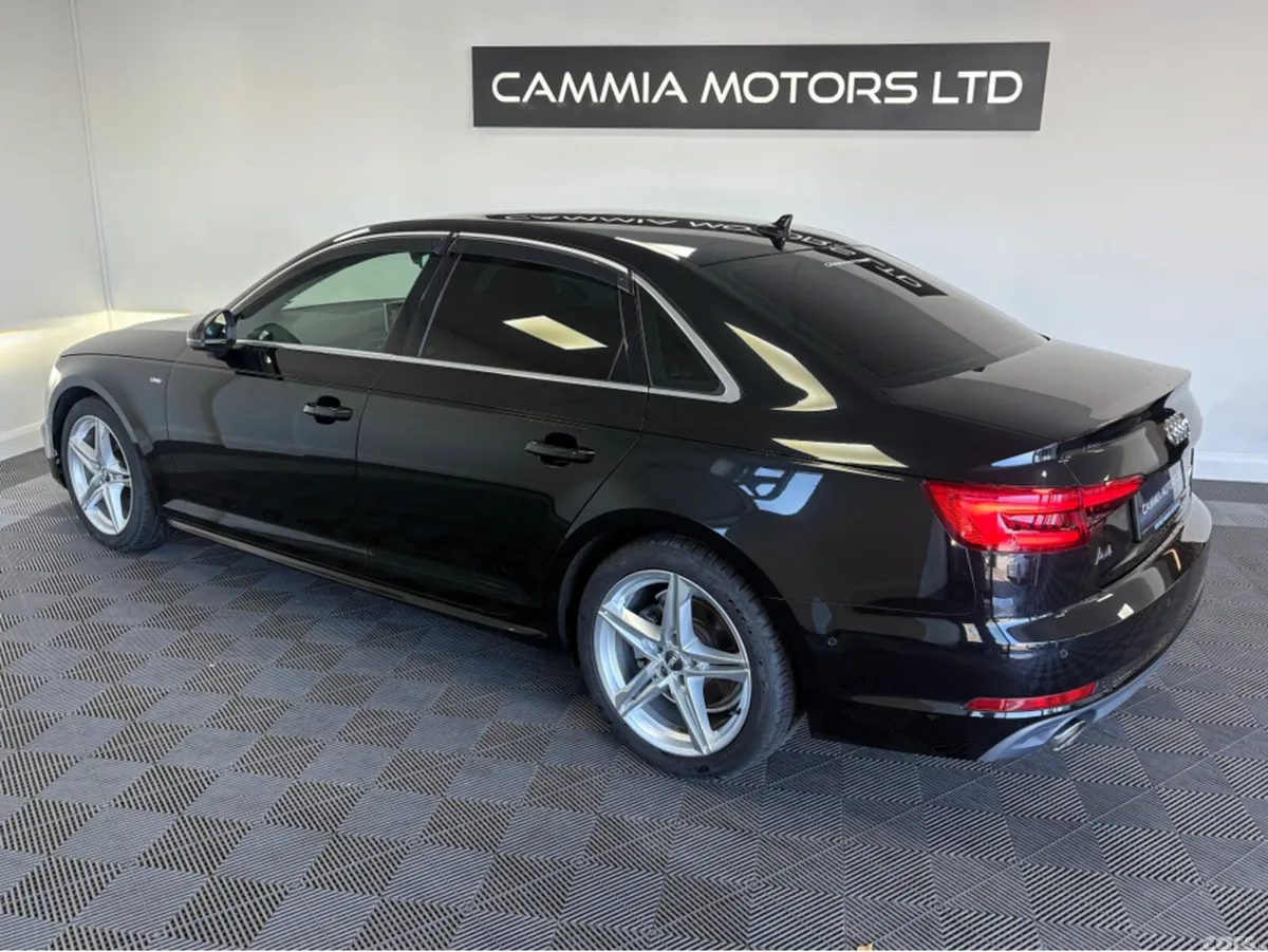 Audi A4 Saloon, Petrol, 2017, Black
