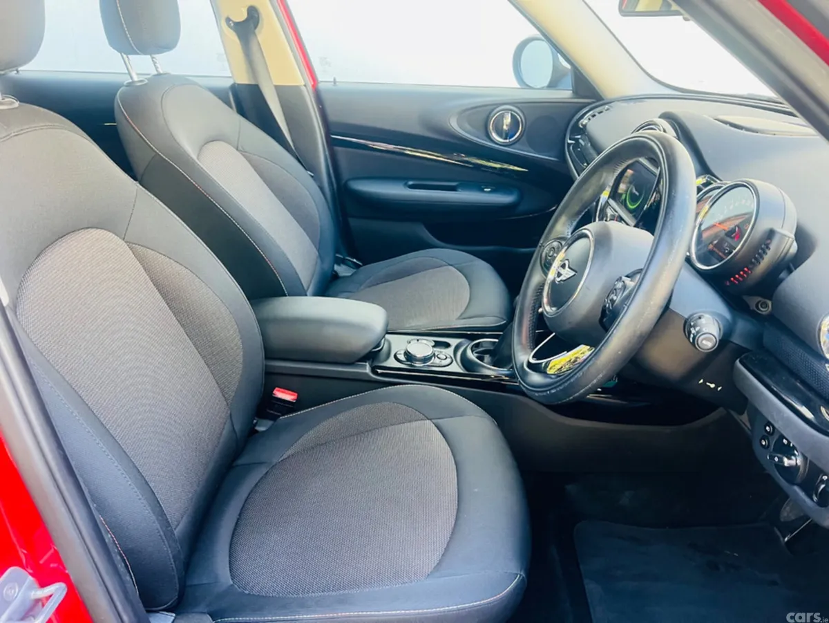 Mini Clubman Hatchback, Petrol, 2017, Red