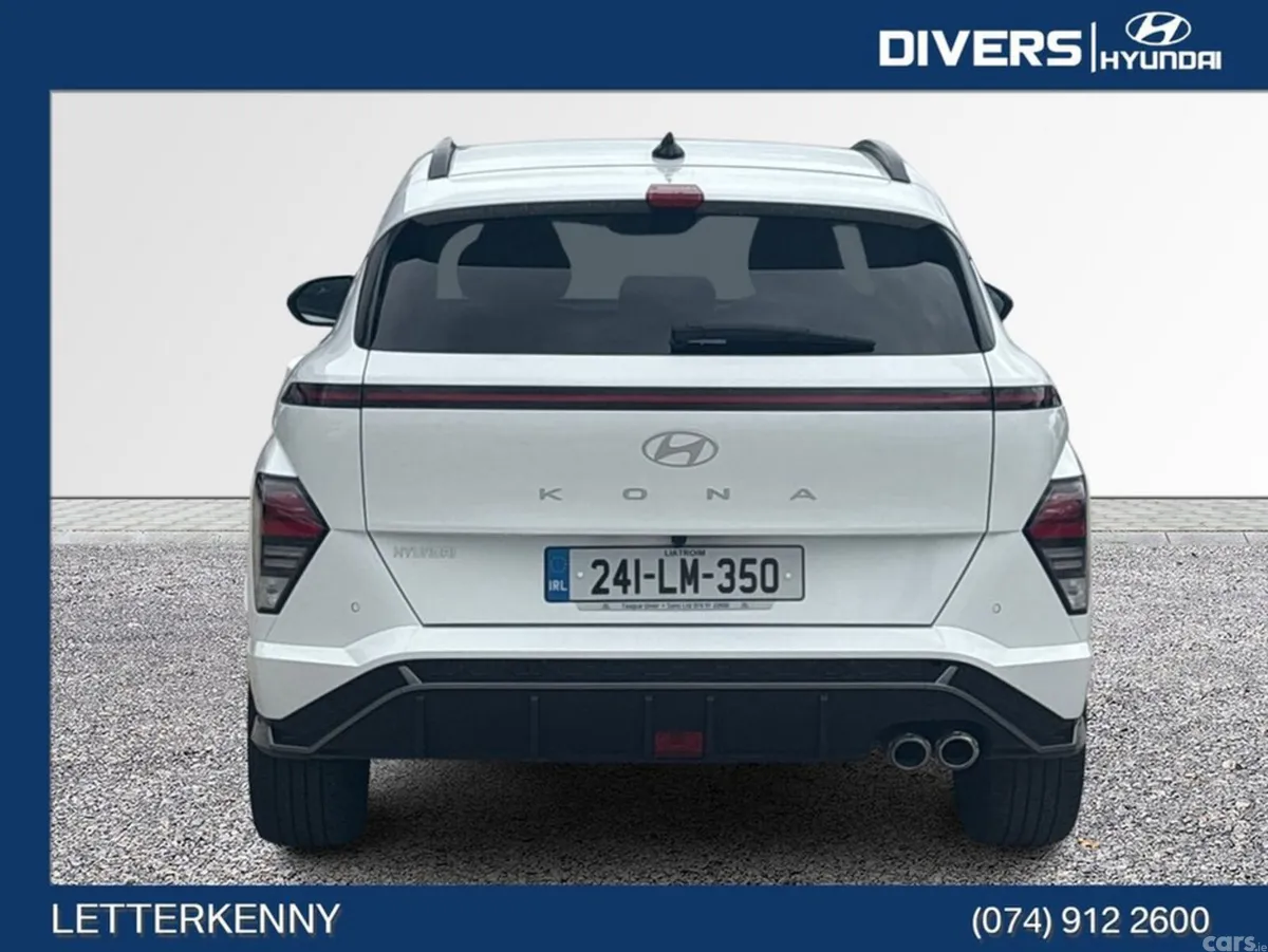 Hyundai KONA MPV, Petrol, 2024, White