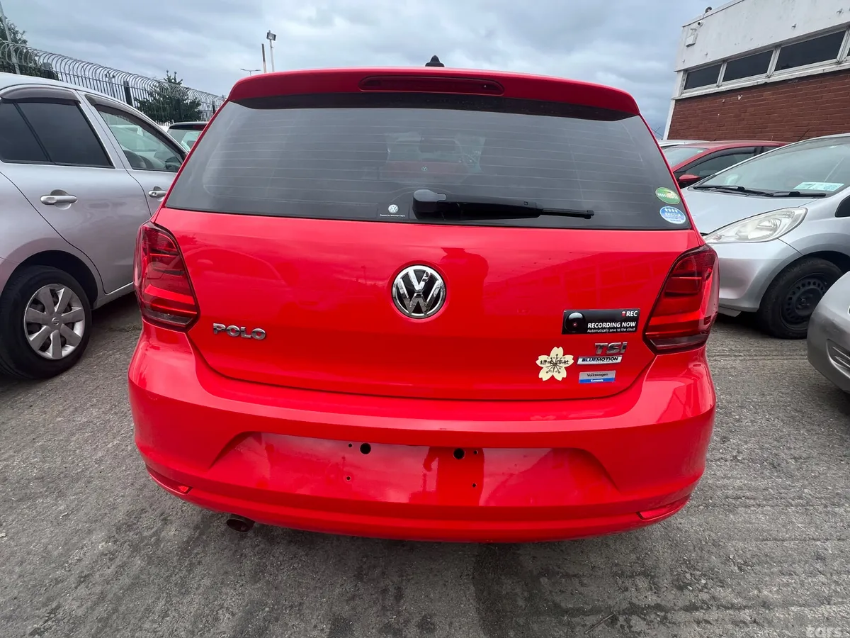 Volkswagen Polo Hatchback, Petrol, 2015, Red