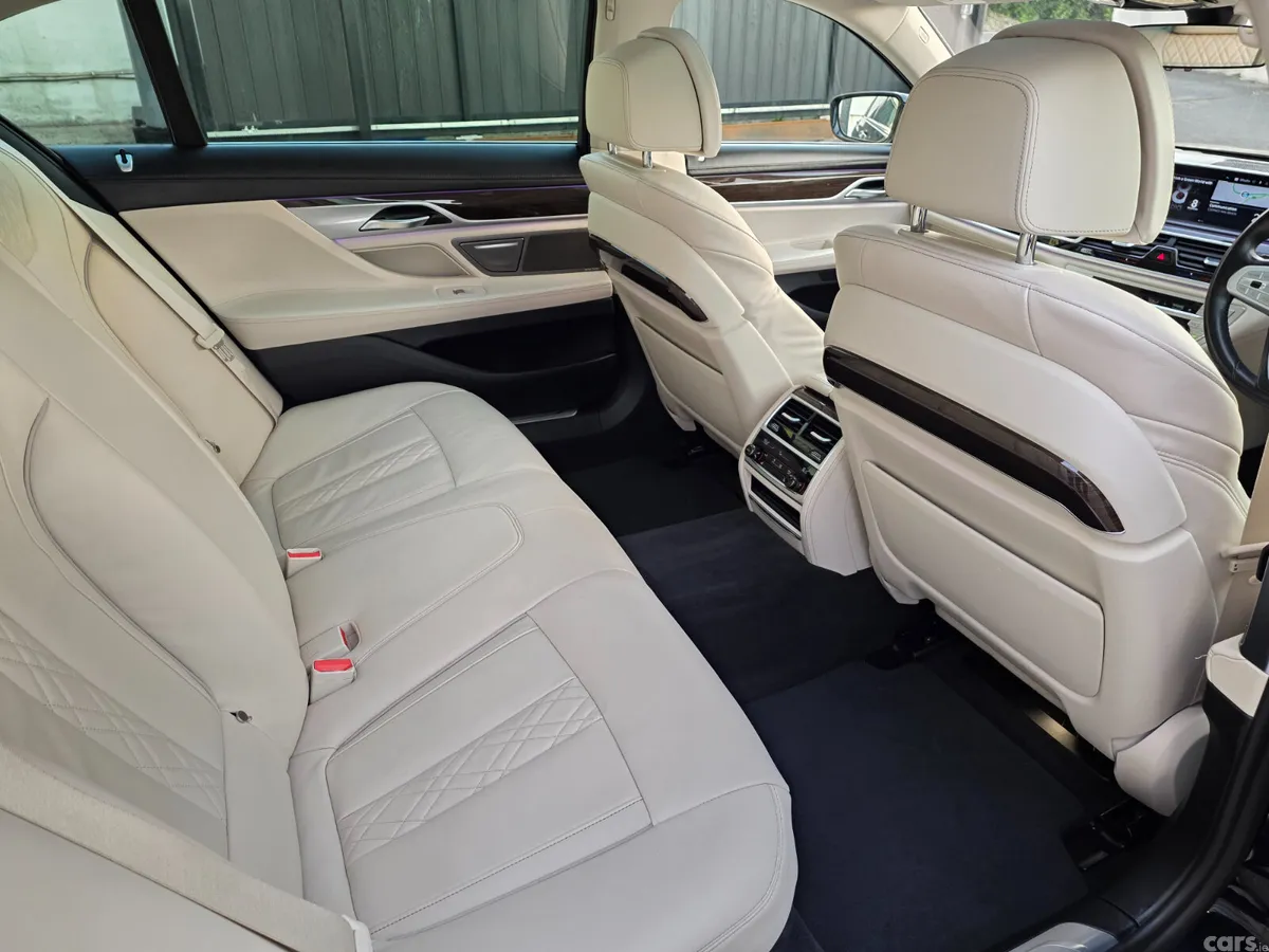 BMW 7-Series Saloon, Petrol Plug-in Hybrid, 2020, Blue
