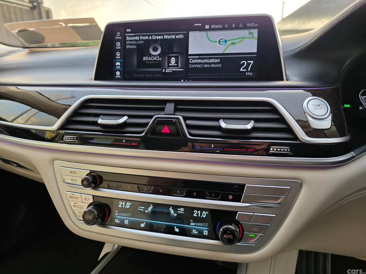 BMW 7-Series Saloon, Petrol Plug-in Hybrid, 2020, Blue
