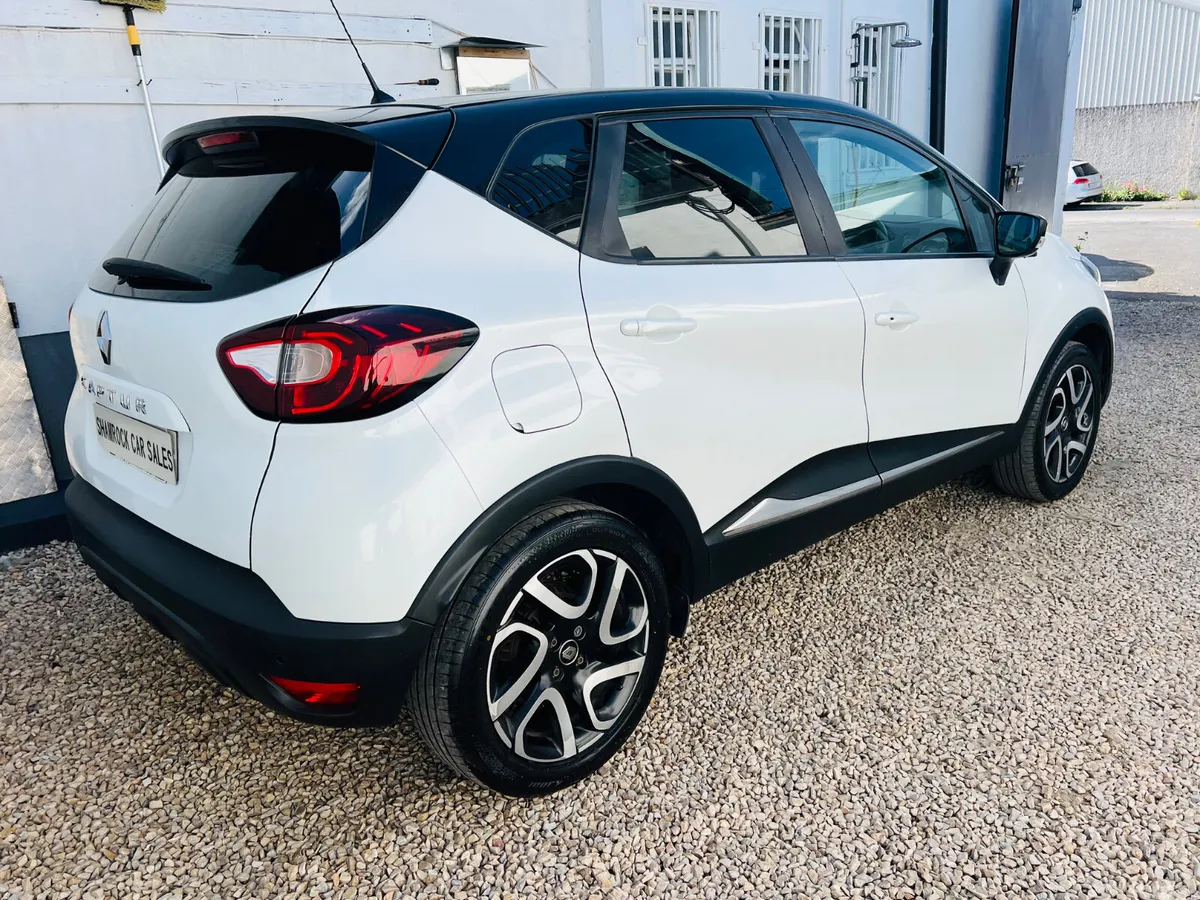 Renault Captur Hatchback, Diesel, 2019, White