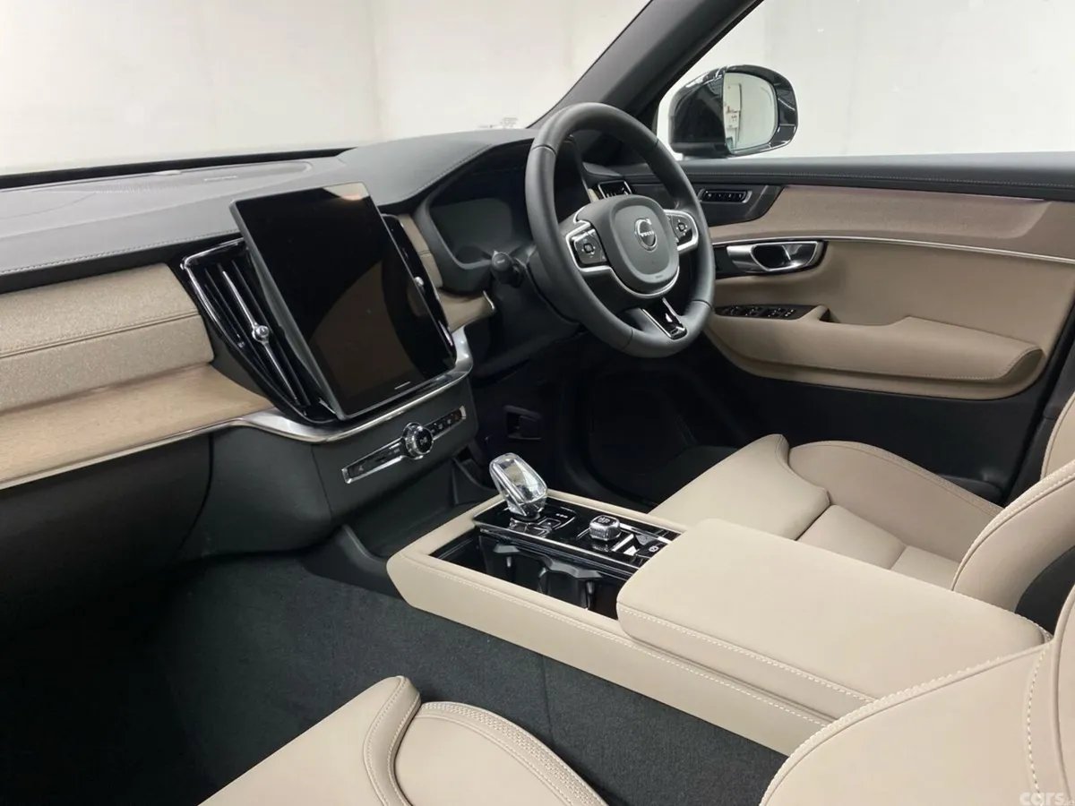 Volvo XC90 SUV, Petrol Plug-in Hybrid, 2026, Black