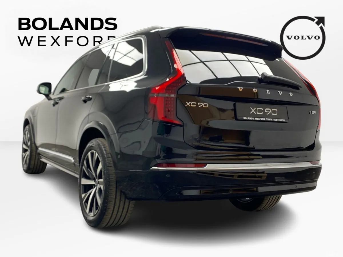 Volvo XC90 SUV, Petrol Plug-in Hybrid, 2026, Black