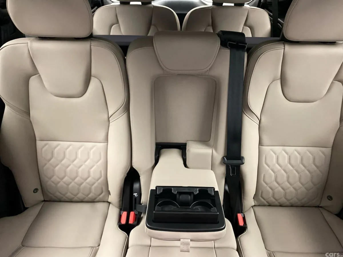 Volvo XC90 SUV, Petrol Plug-in Hybrid, 2026, Black