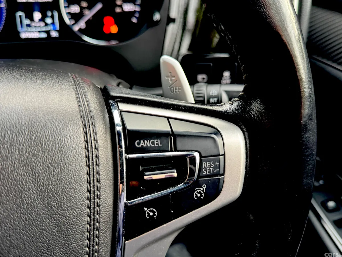Mitsubishi Outlander SUV, Petrol Plug-in Hybrid, 2019, Grey