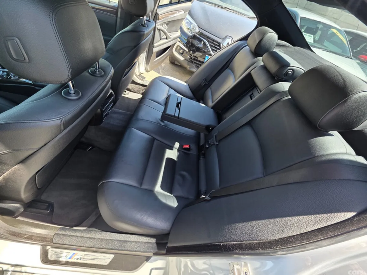 BMW 5-Series Saloon, Diesel, 2015, Silver