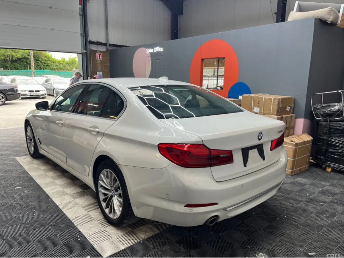 BMW 5-Series Saloon, Diesel, 2019, White