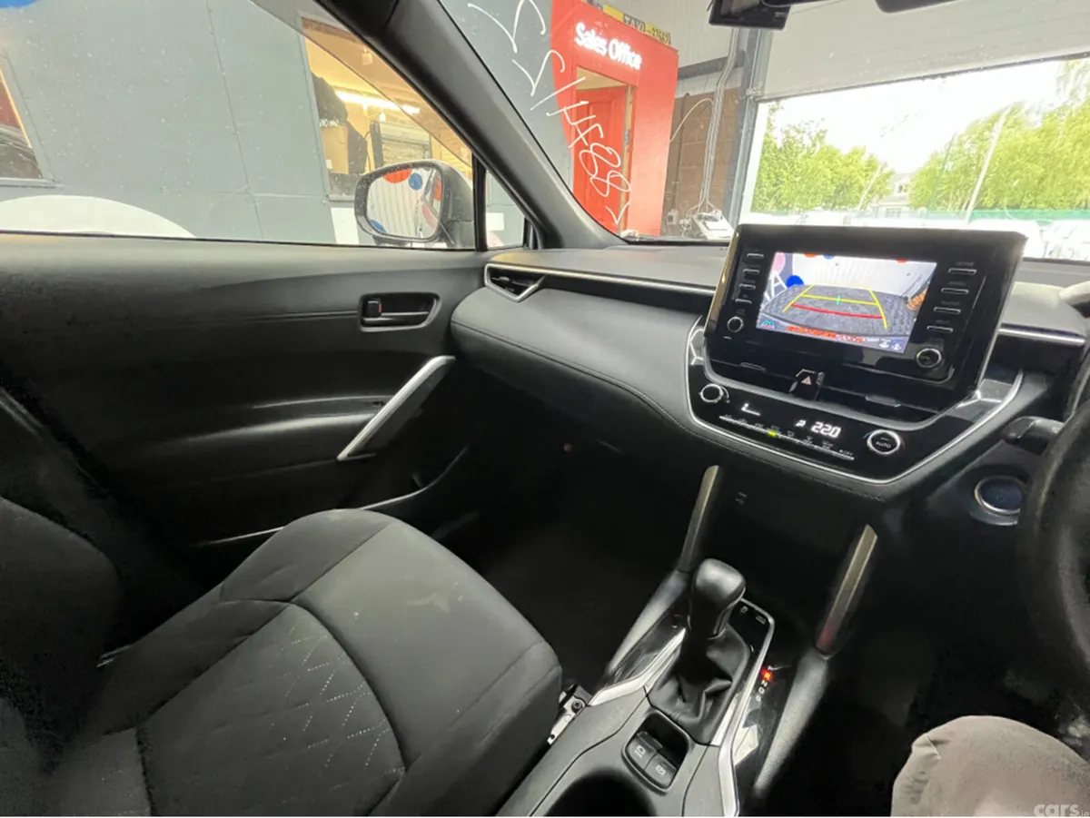 Toyota Corolla SUV, Petrol Hybrid, 2022, Grey