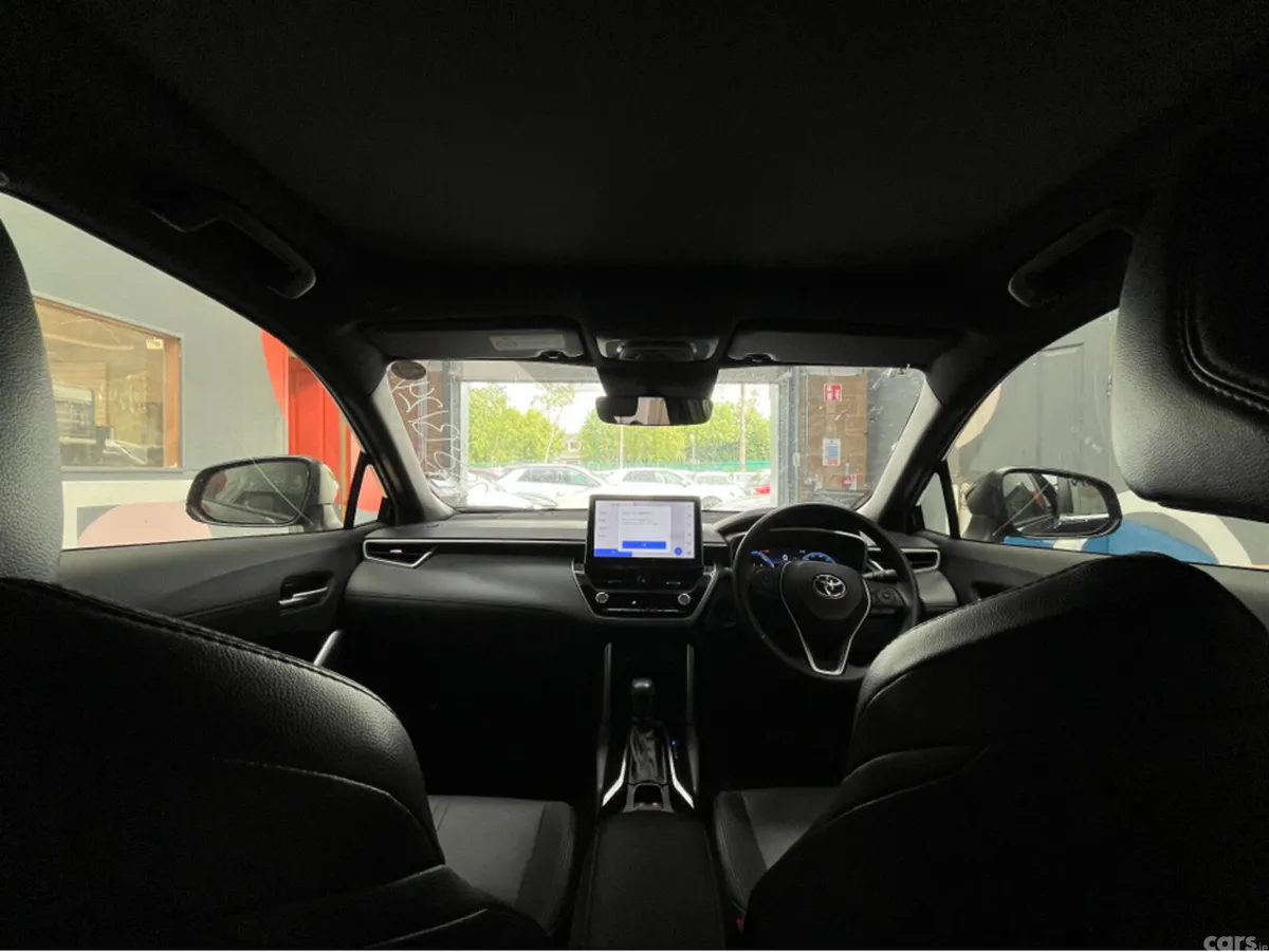 Toyota Corolla Cross SUV, Petrol Hybrid, 2024, Black