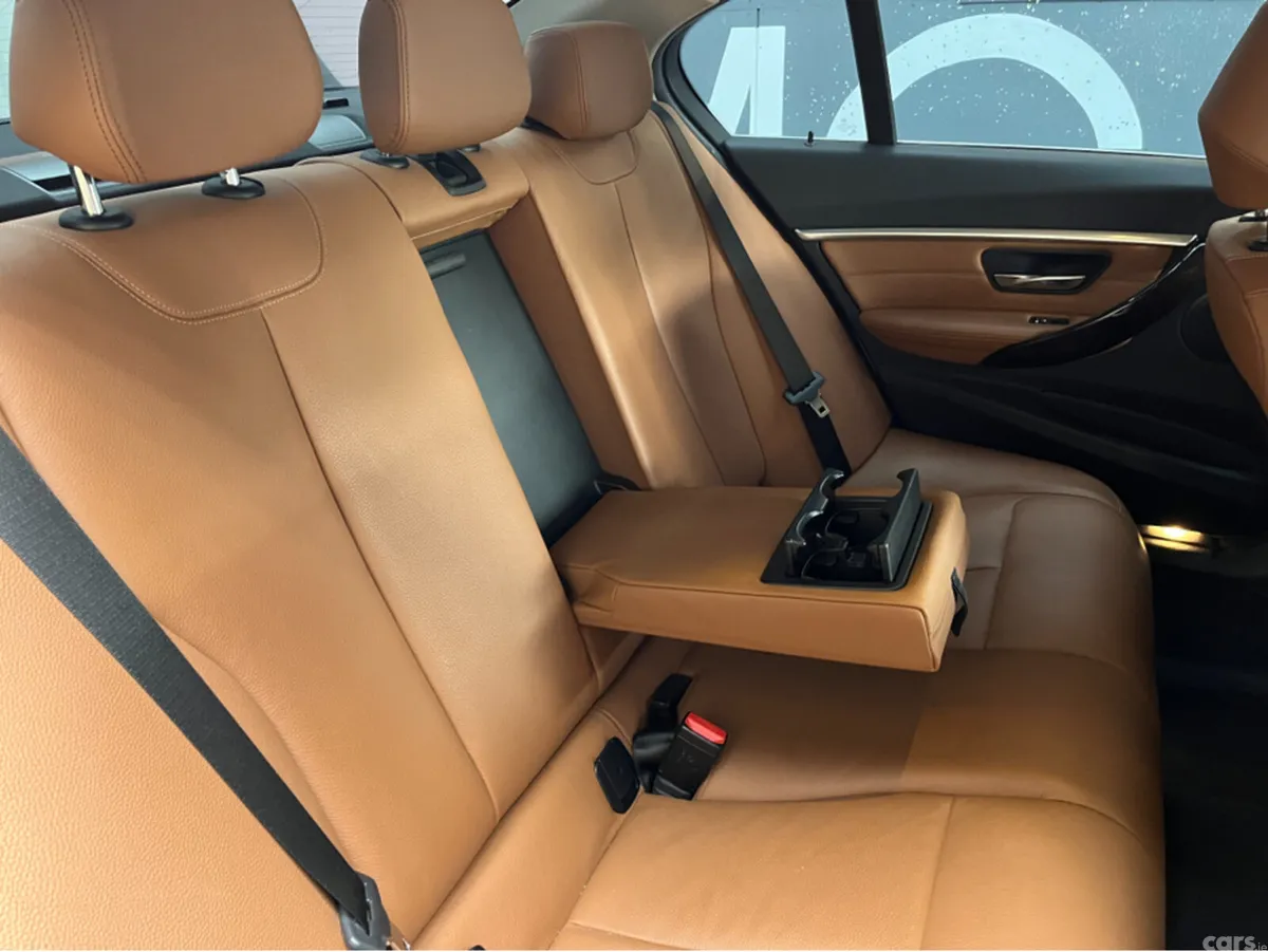 BMW 3-Series Saloon, Diesel, 2018, White