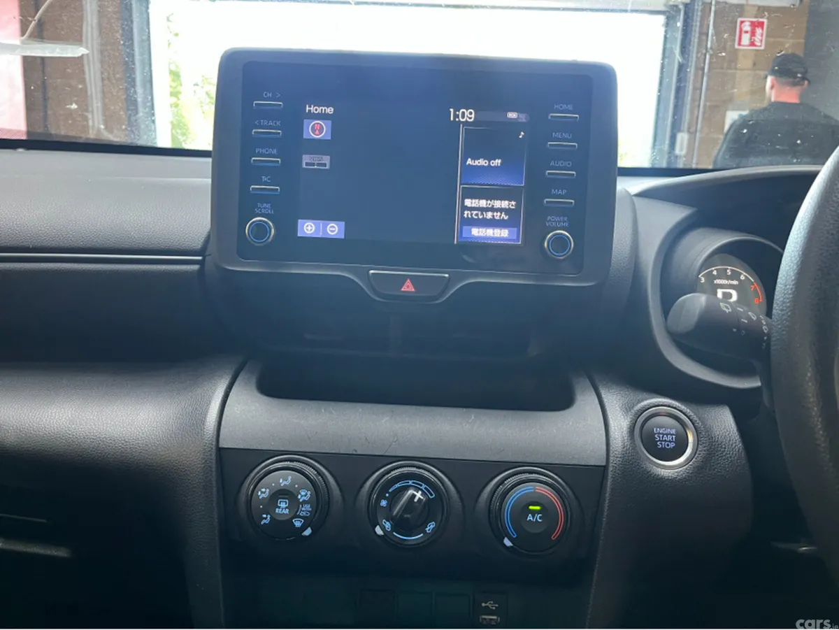 Toyota Yaris Cross SUV, Petrol, 2021, Yellow