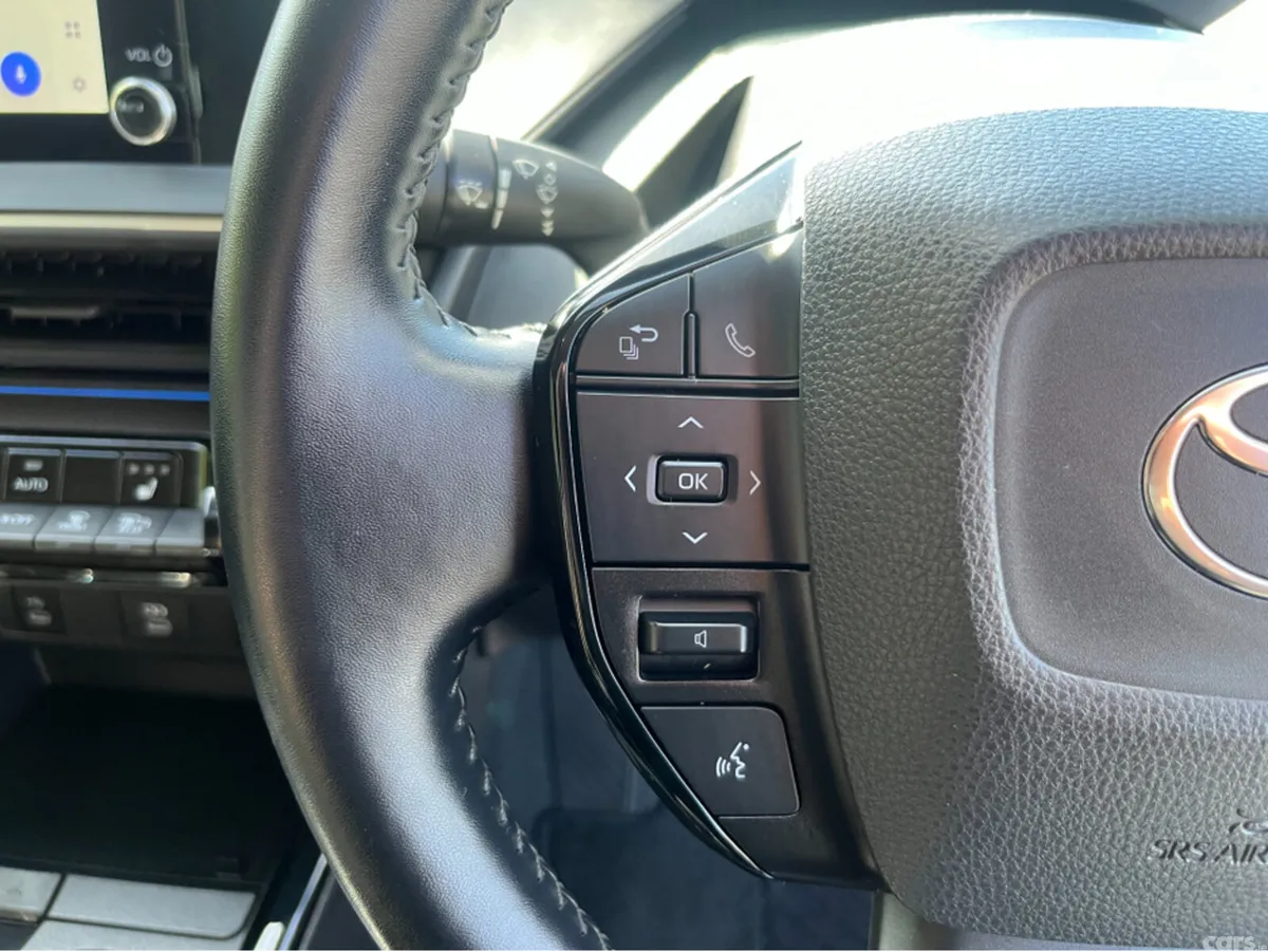 Toyota Prius Saloon, Petrol Hybrid, 2023, Grey