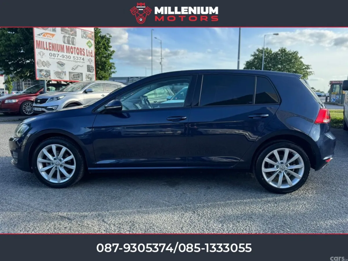 Volkswagen Golf Hatchback, Petrol, 2014, Blue