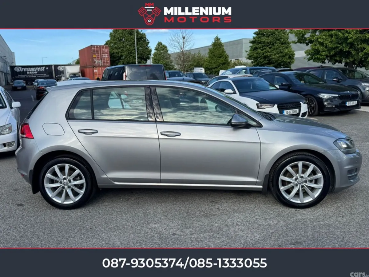 Volkswagen Golf Hatchback, Petrol, 2013, Silver