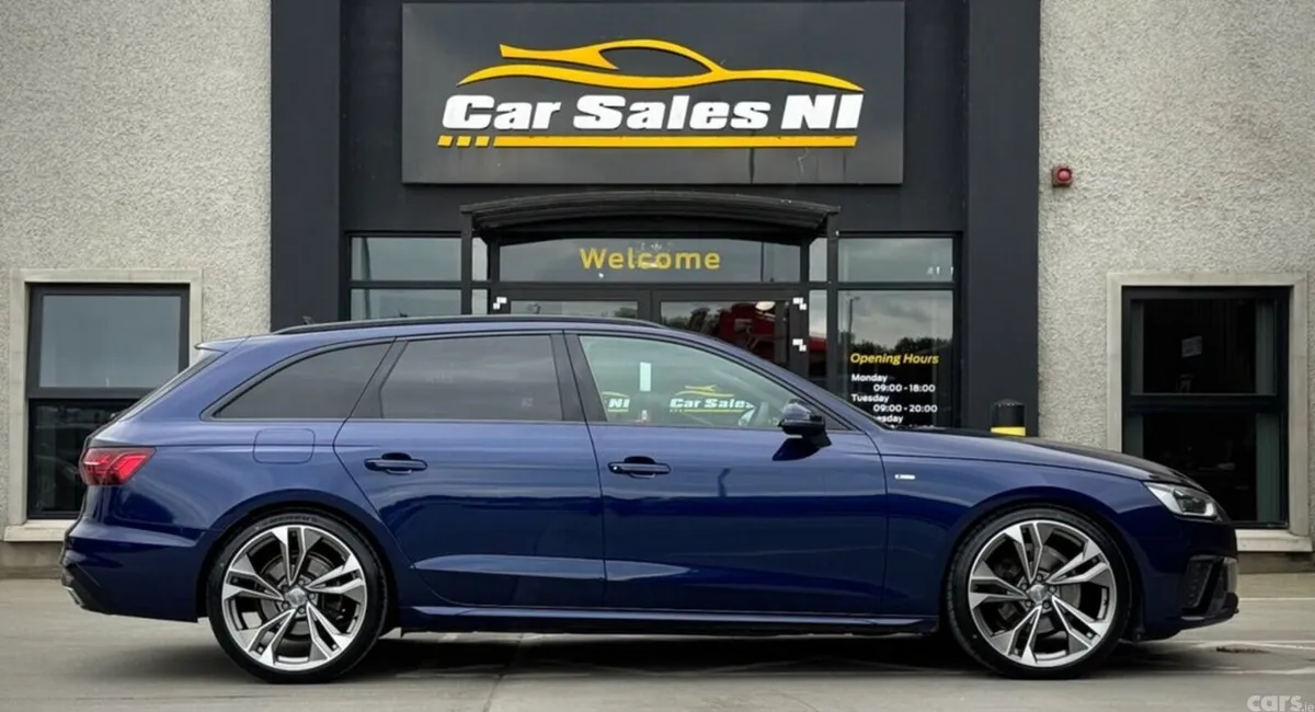 Audi A4 Estate, Diesel Hybrid, 2024, Blue
