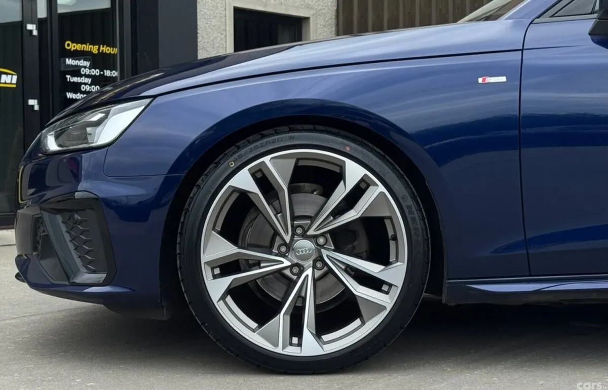 Audi A4 Estate, Diesel Hybrid, 2024, Blue
