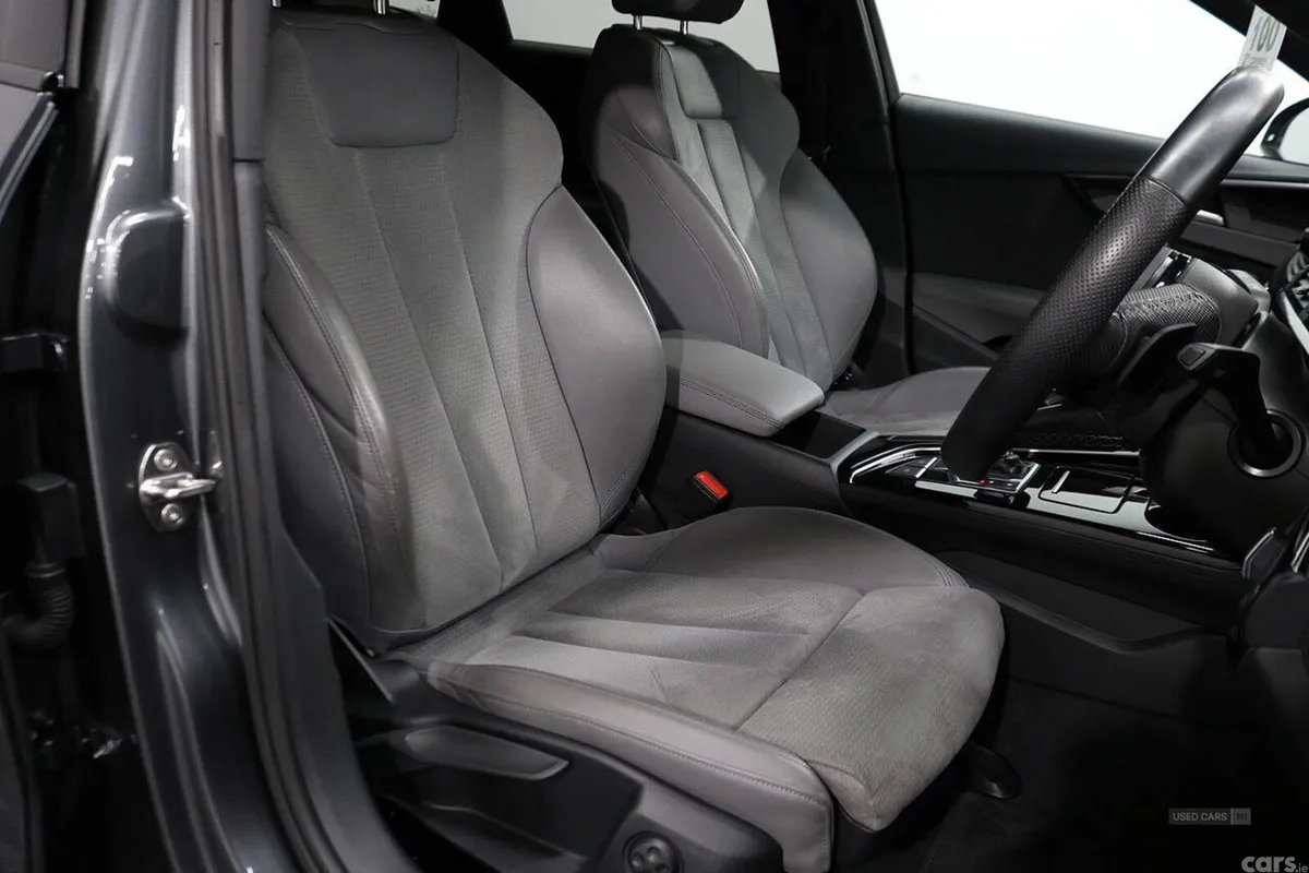 Audi A4 Estate, Diesel, 2023, Grey