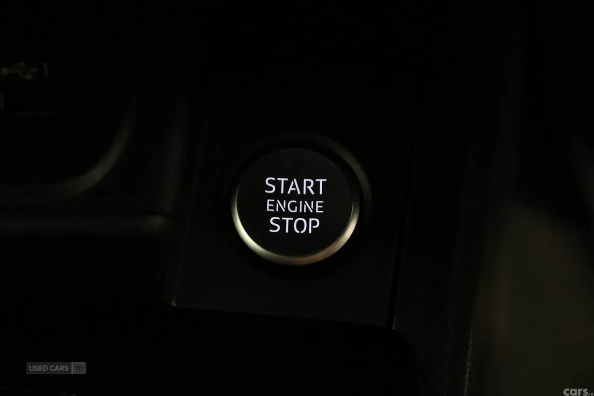Audi A4 Estate, Diesel, 2023, Grey
