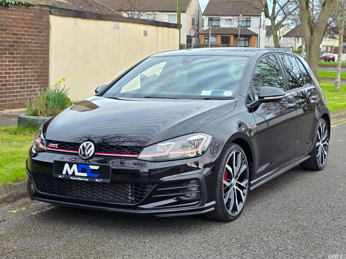 Volkswagen Golf Hatchback, Petrol, 2020, Black