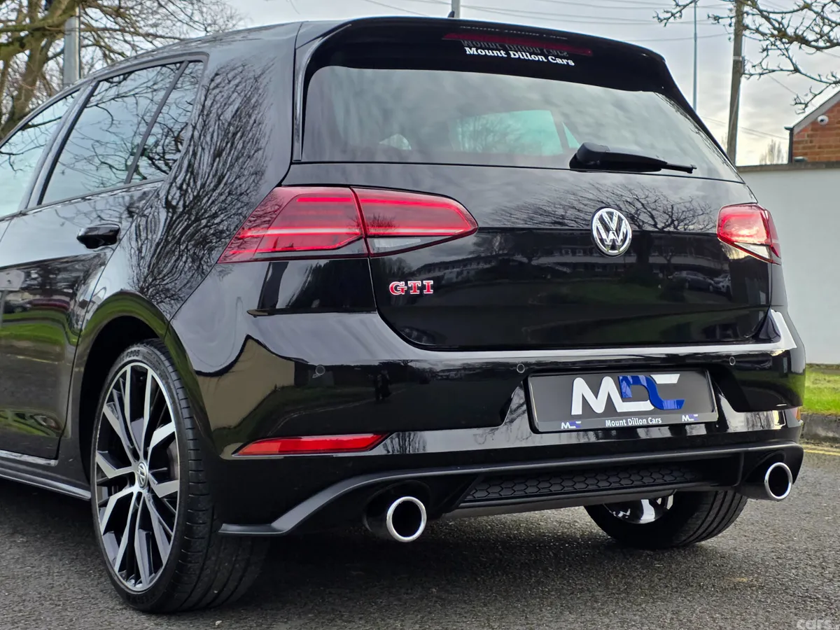 Volkswagen Golf Hatchback, Petrol, 2020, Black