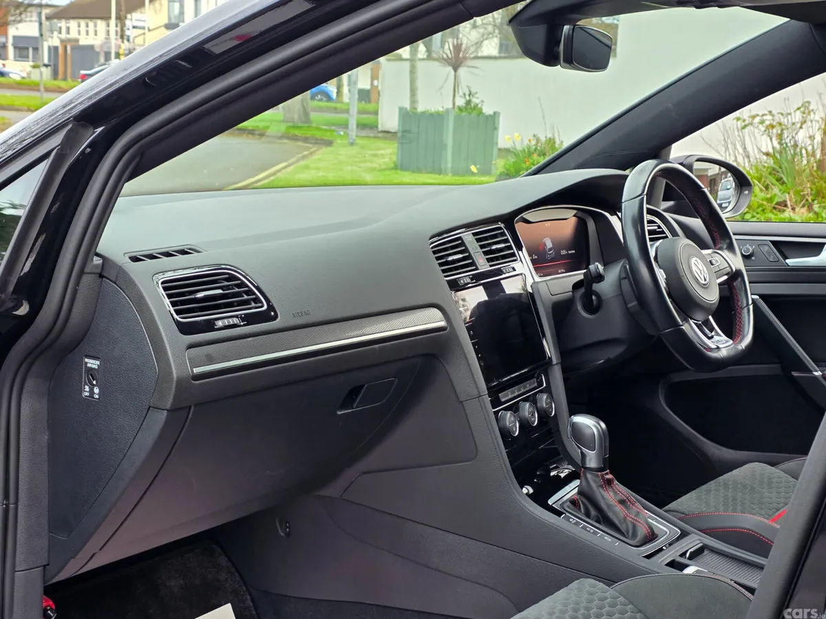 Volkswagen Golf Hatchback, Petrol, 2020, Black