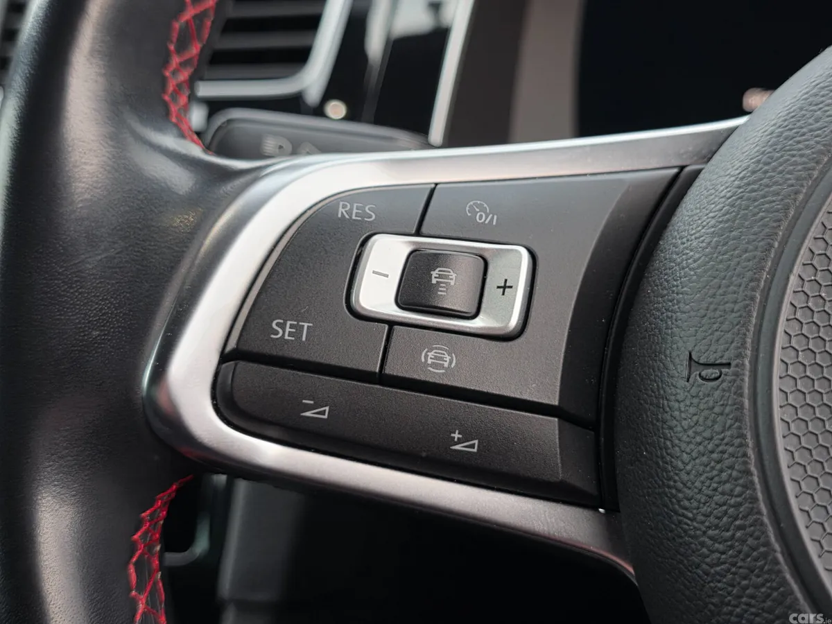Volkswagen Golf Hatchback, Petrol, 2020, Black