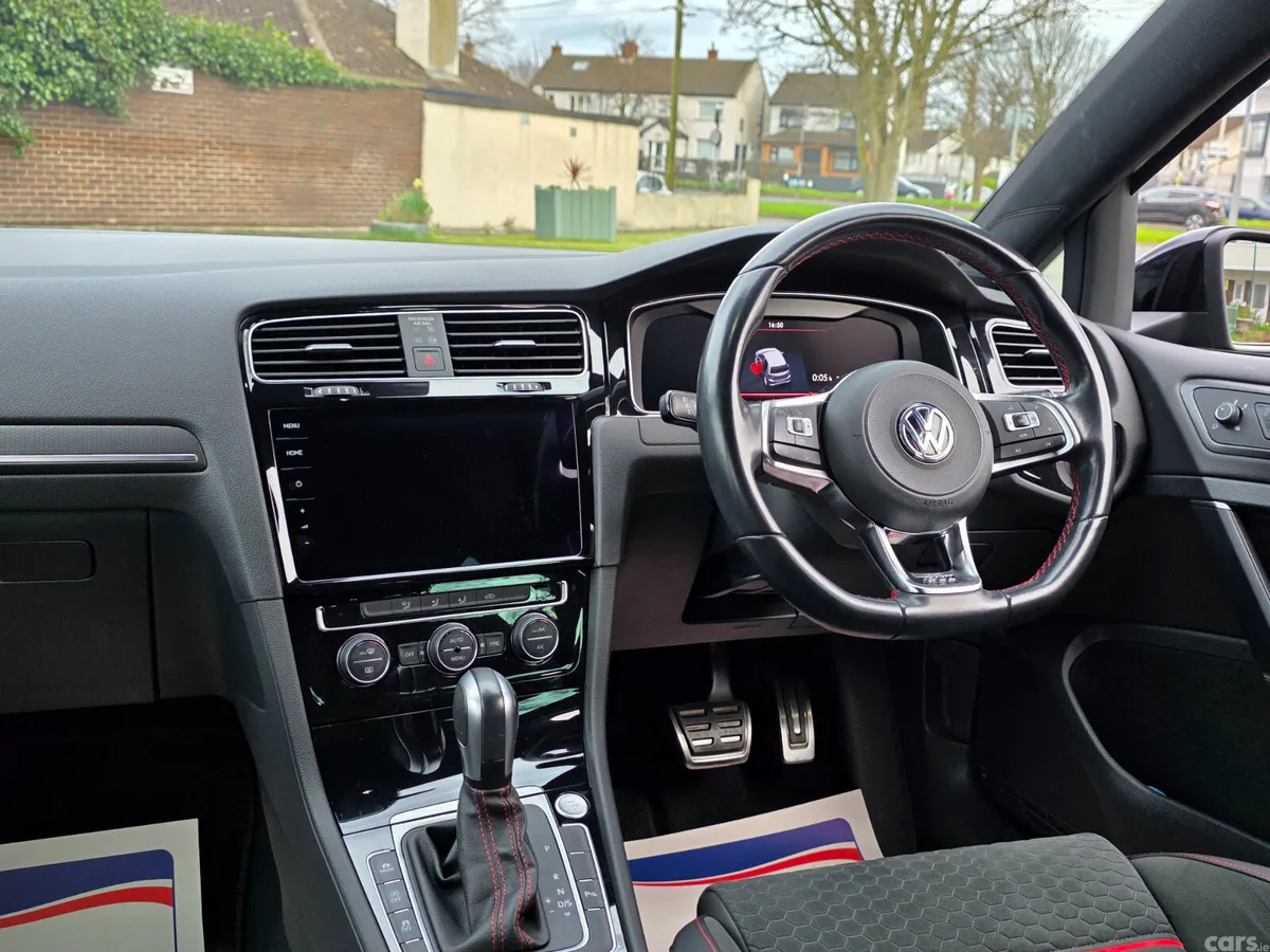 Volkswagen Golf Hatchback, Petrol, 2020, Black