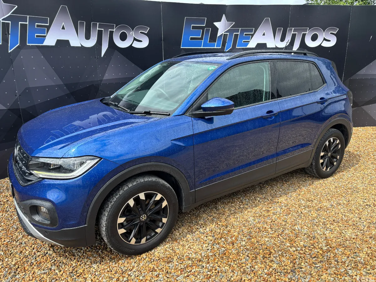 Volkswagen T-Cross Hatchback, Petrol, 2021, Blue