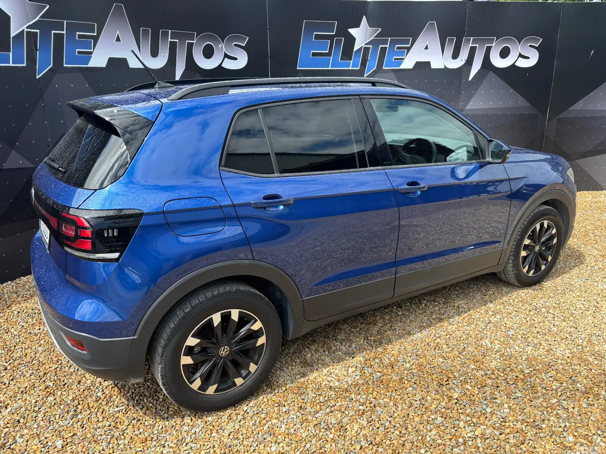 Volkswagen T-Cross Hatchback, Petrol, 2021, Blue