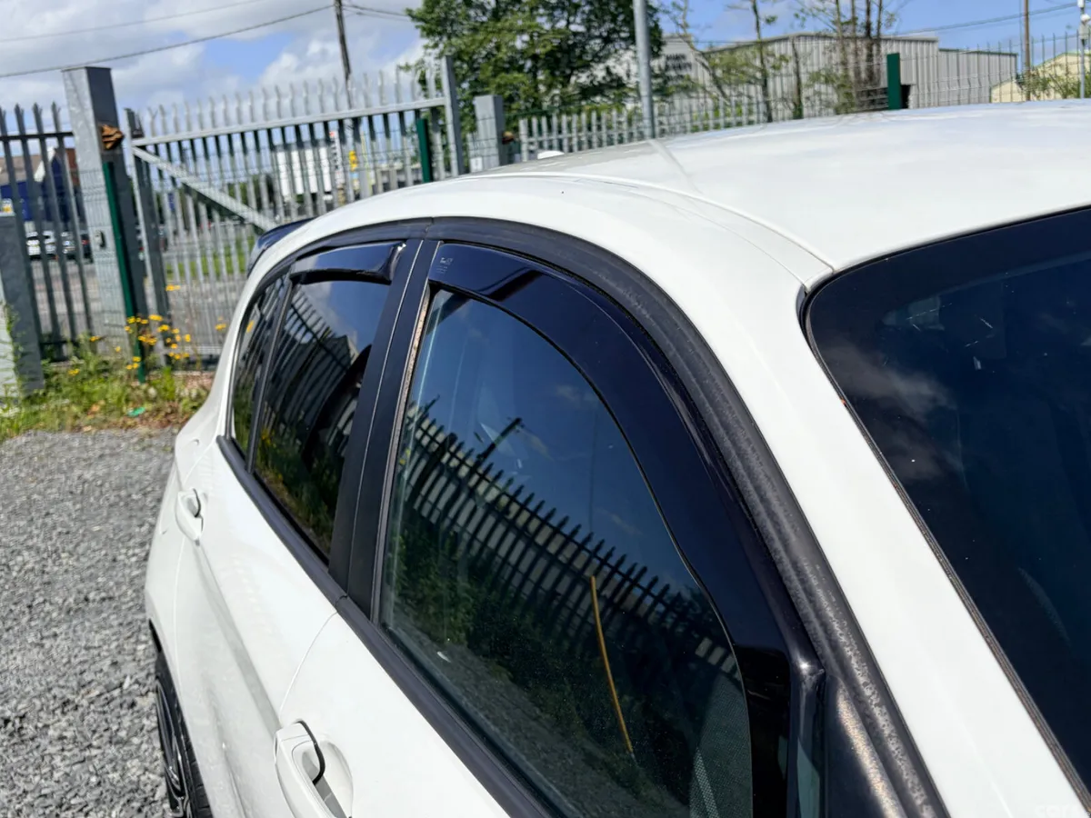 BMW 1-Series Hatchback, Petrol, 2017, White