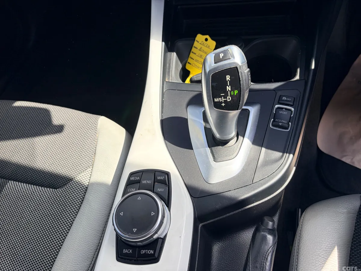 BMW 1-Series Hatchback, Petrol, 2017, White