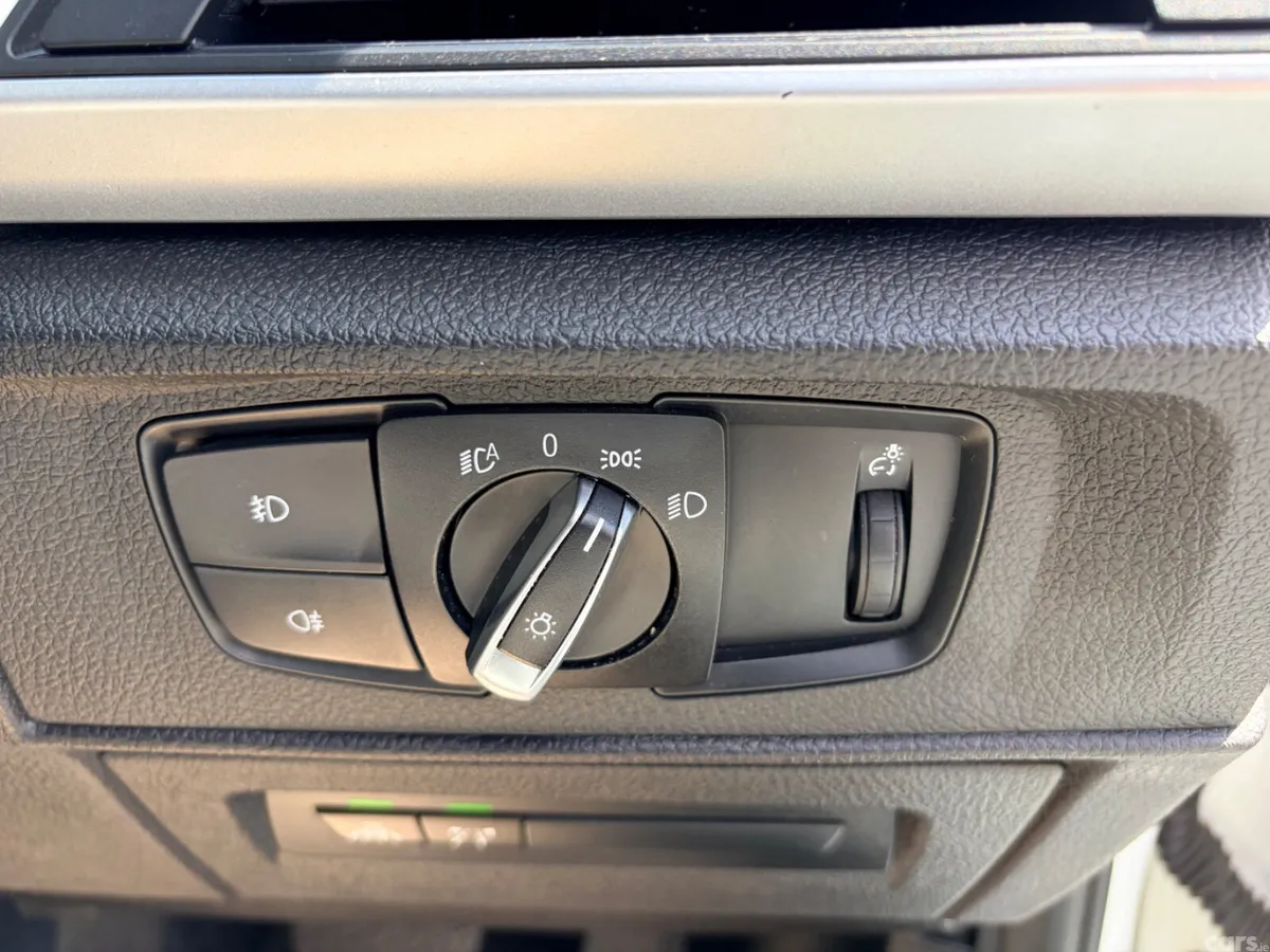 BMW 1-Series Hatchback, Petrol, 2017, White