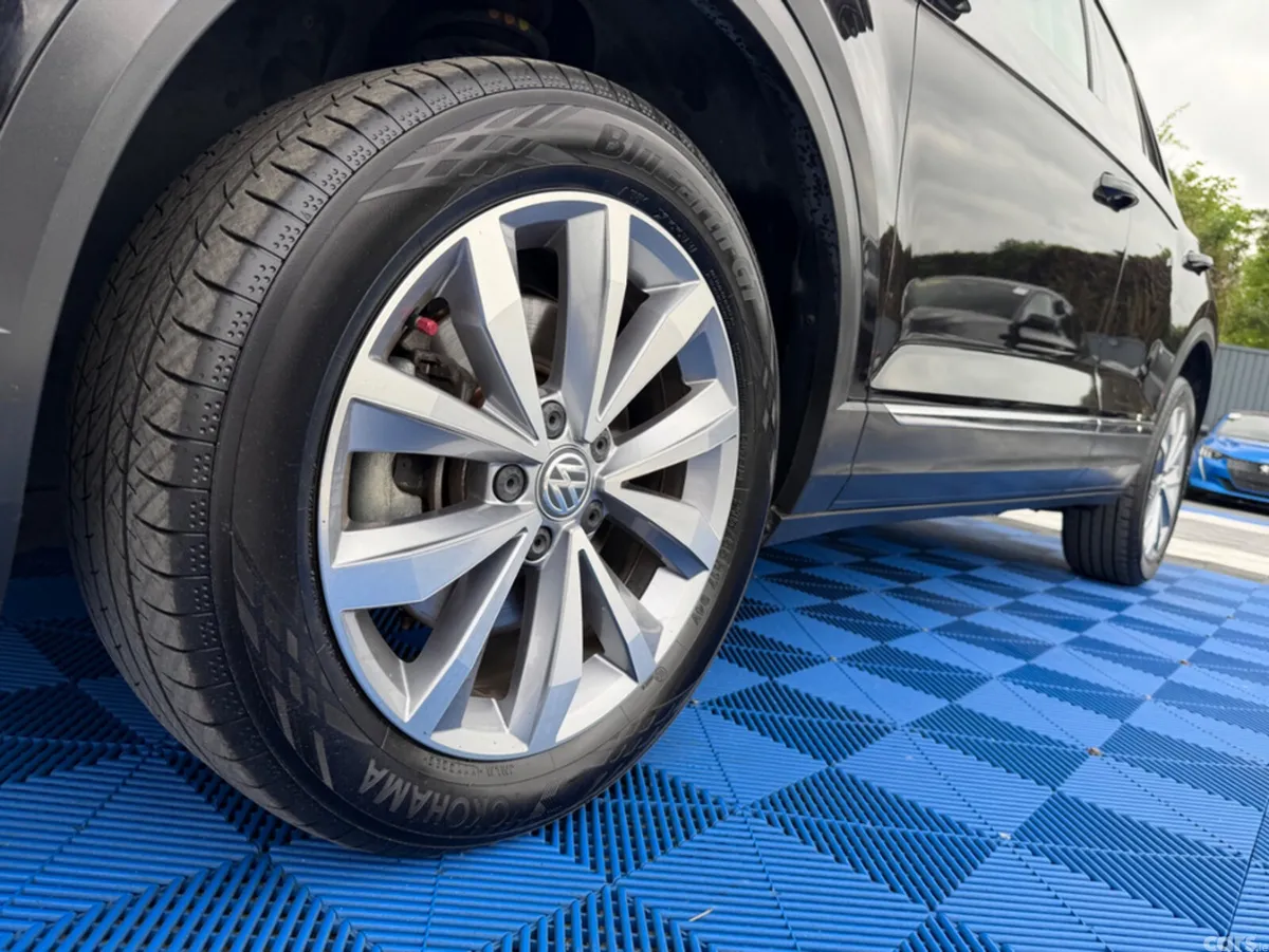 Volkswagen T-Roc SUV, Diesel, 2021, Black