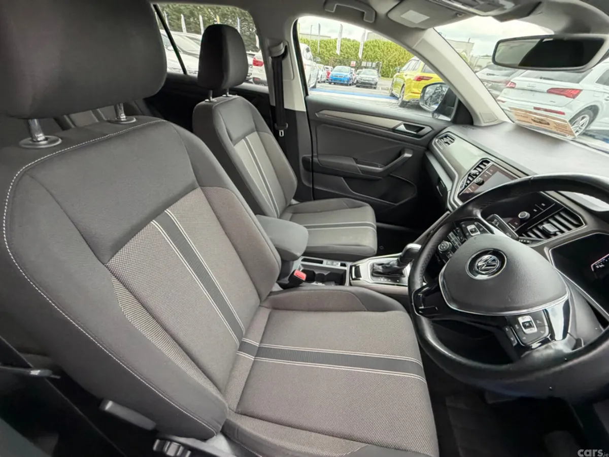 Volkswagen T-Roc SUV, Diesel, 2021, Black