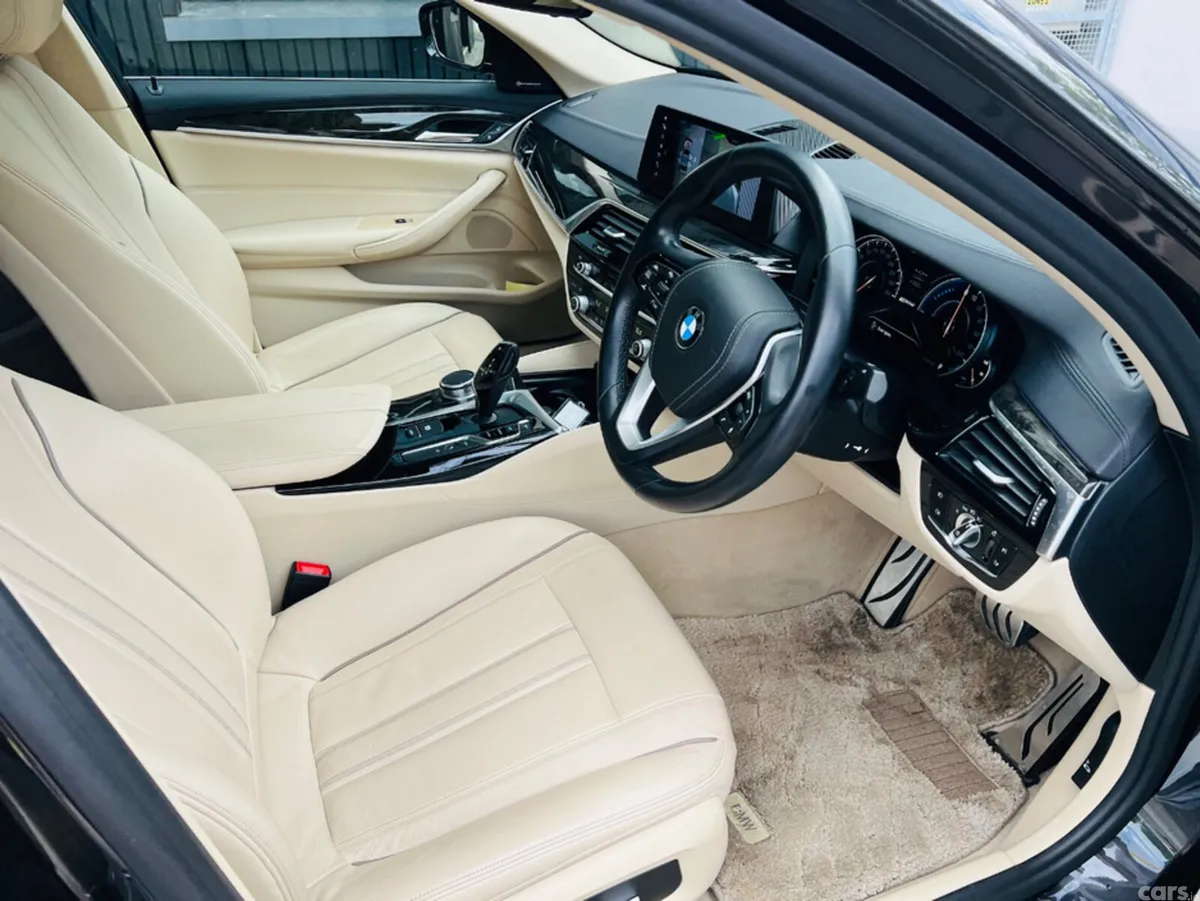 BMW 5-Series Saloon, Petrol Plug-in Hybrid, 2017, Grey