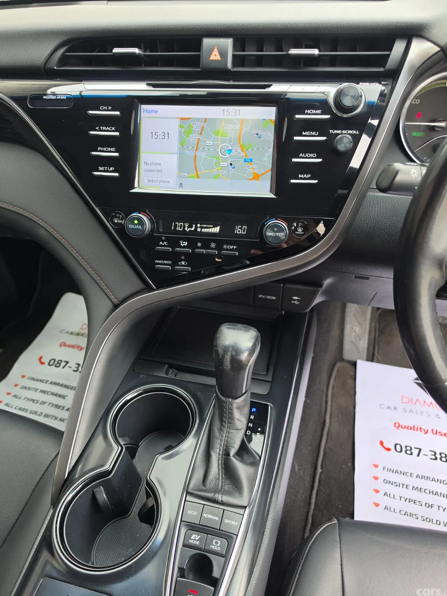 Toyota Camry Saloon, Petrol Hybrid, 2021, Red