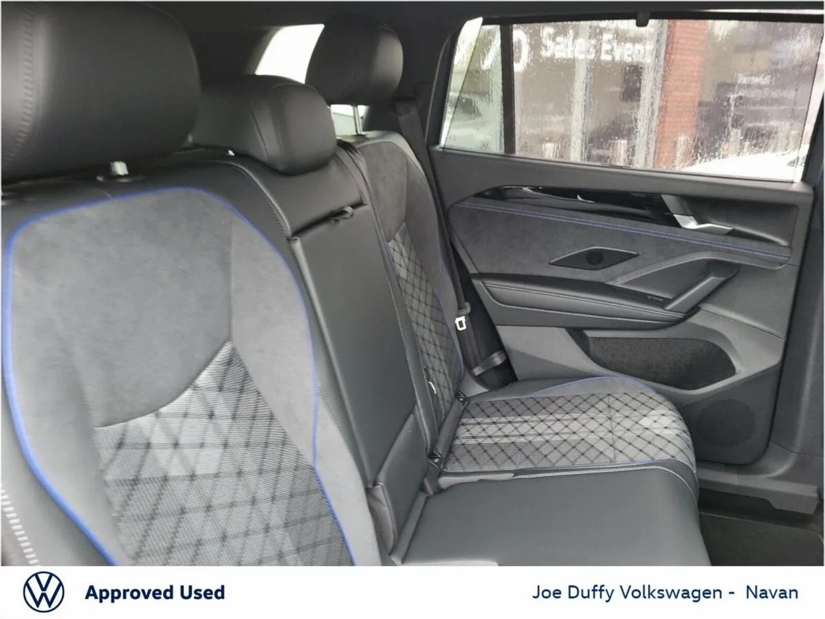 Volkswagen Tayron SUV, Petrol Plug-in Hybrid, 2026, Grey
