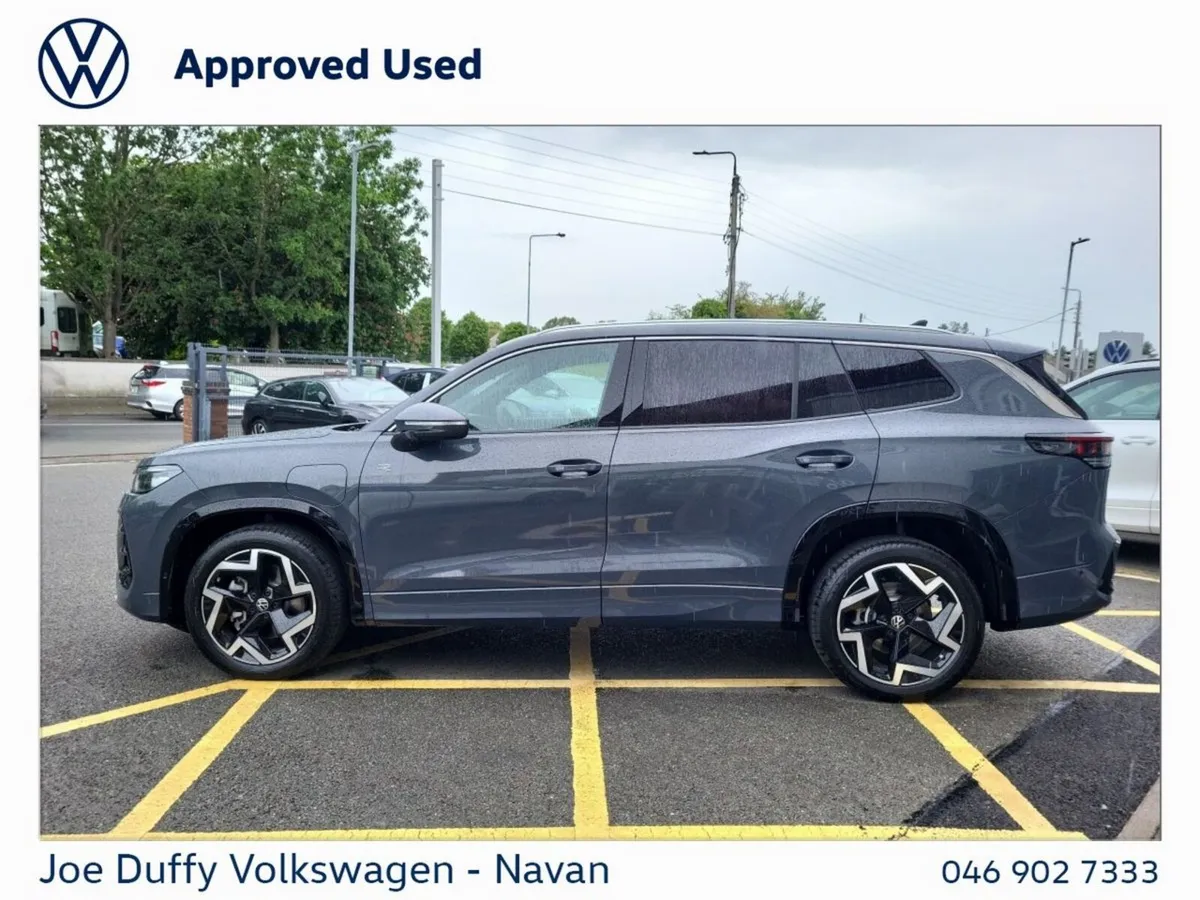 Volkswagen Tayron SUV, Petrol Plug-in Hybrid, 2026, Grey