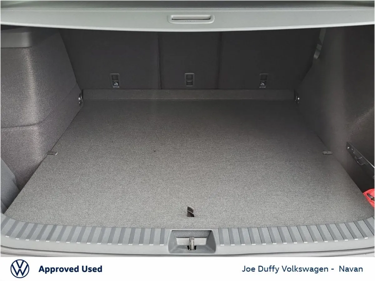 Volkswagen Tayron SUV, Petrol Plug-in Hybrid, 2026, Grey