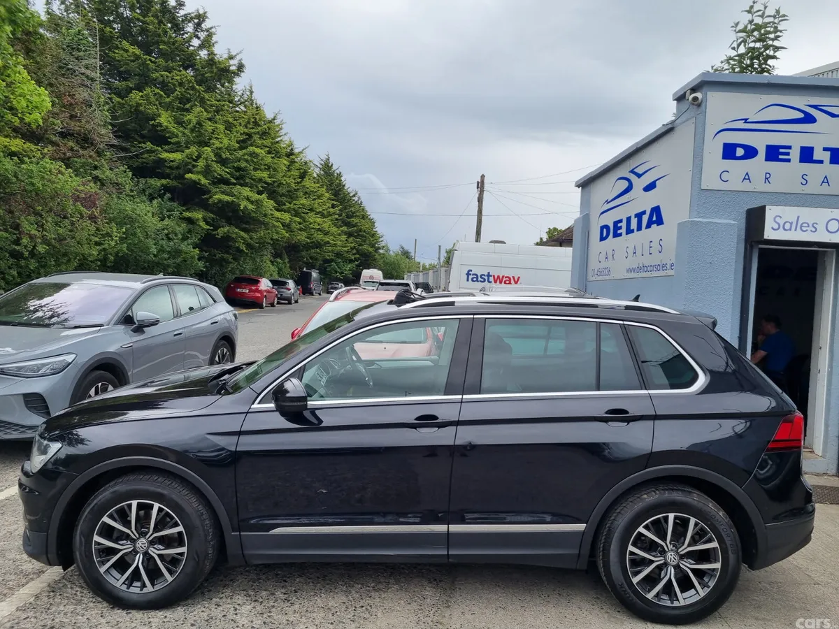 Volkswagen Tiguan SUV, Diesel, 2018, Black