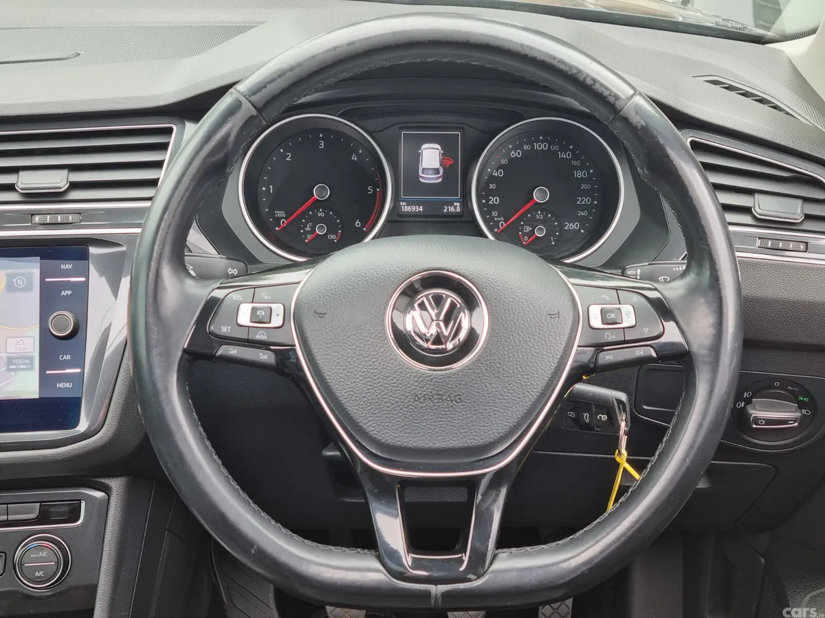 Volkswagen Tiguan SUV, Diesel, 2018, Black