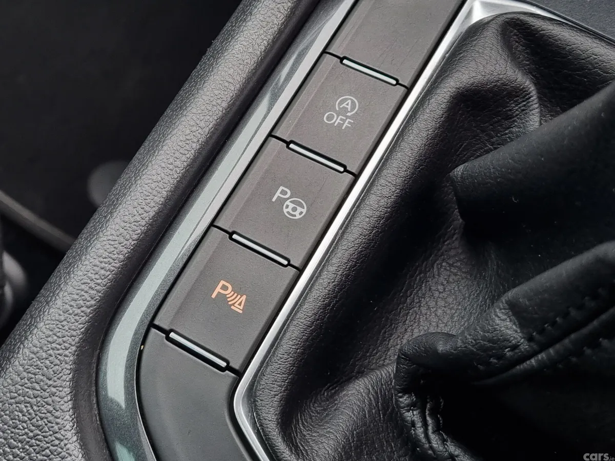 Volkswagen Tiguan SUV, Diesel, 2018, Black