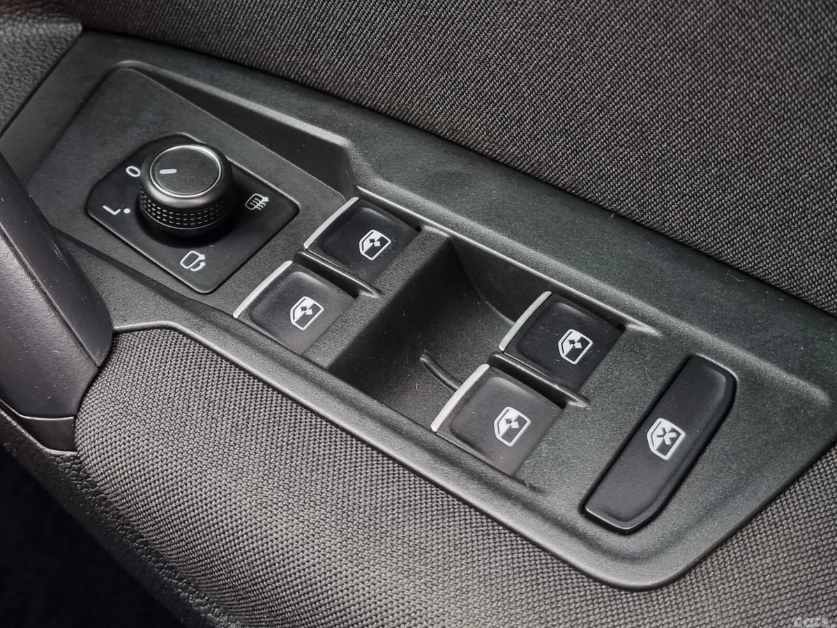 Volkswagen Tiguan SUV, Diesel, 2018, Black