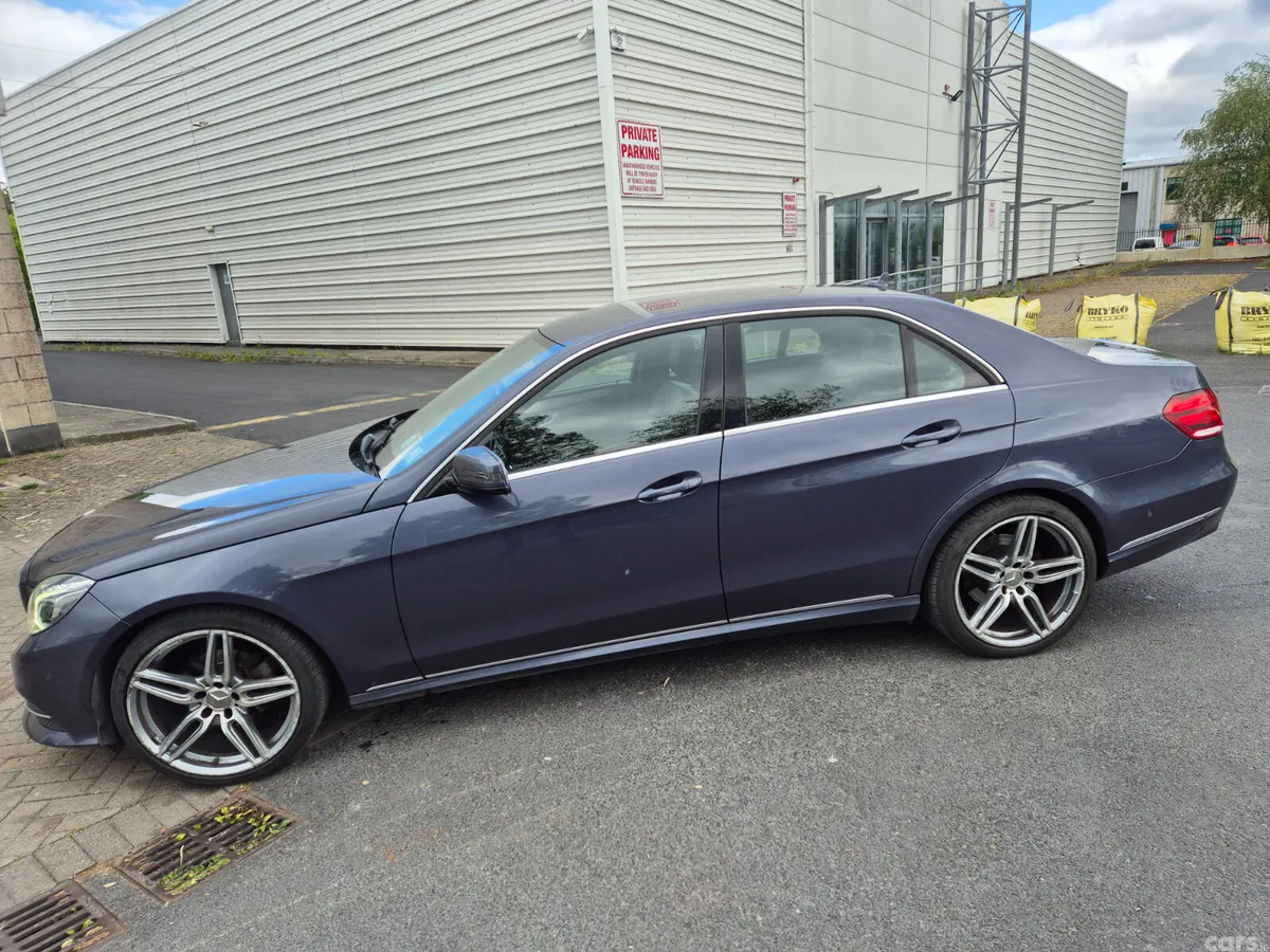 Mercedes-Benz E-Class Saloon, Diesel, 2016, Blue